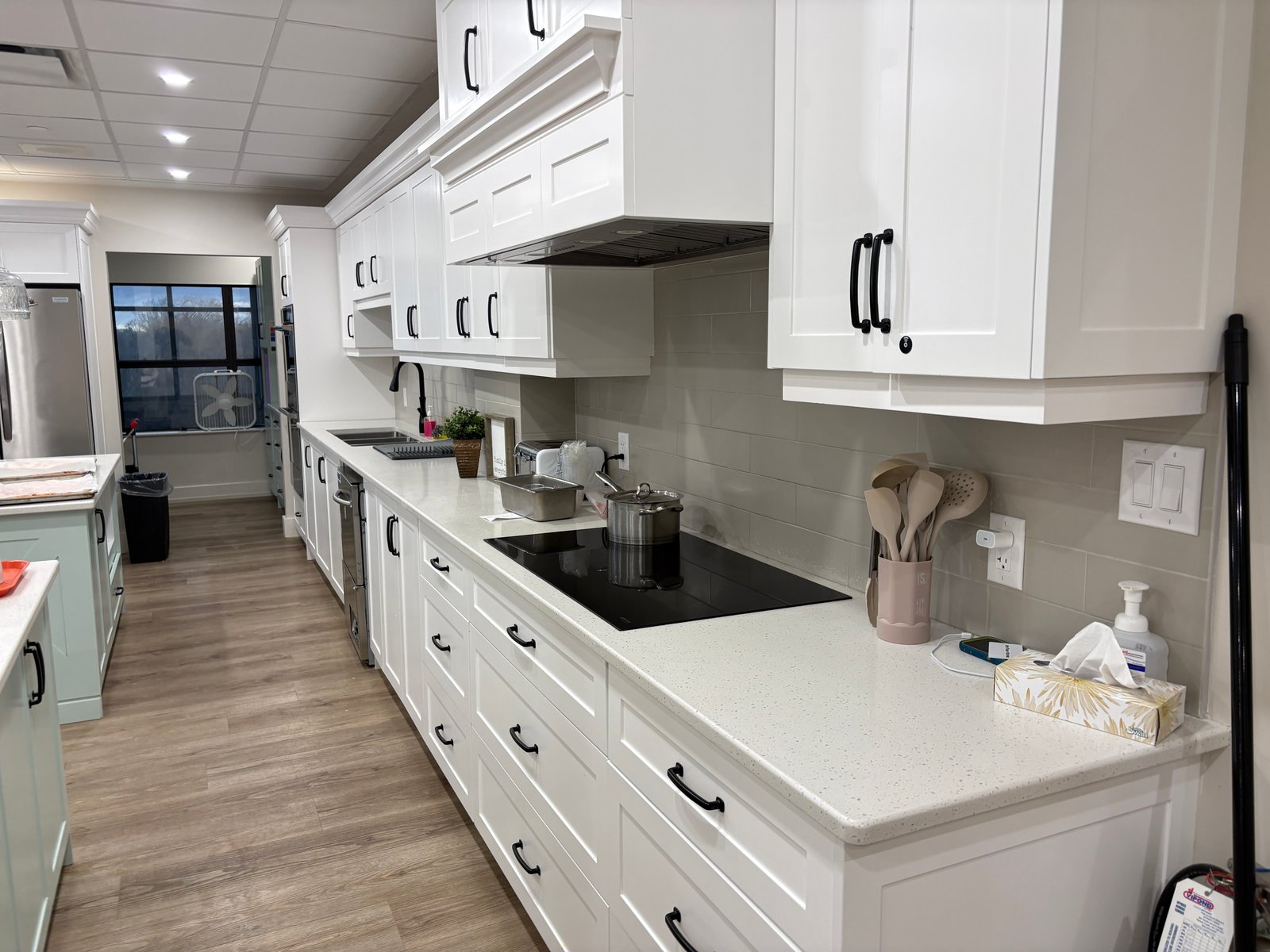 Kitchen backsplash tile installation by Siena Tile — Hamilton & GTA